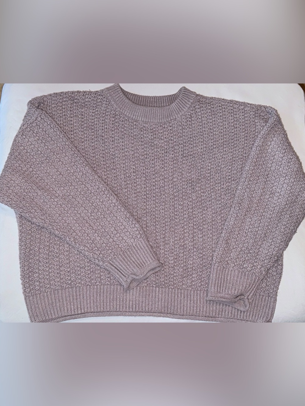 Cozy Textured Crewneck Sweater in Dusty lavender